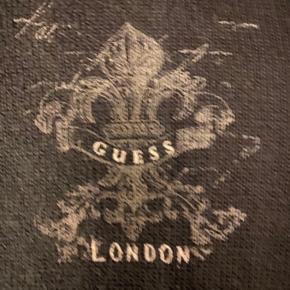 Guess Sweater. Size Large. Brand New - Picture 4 of 6